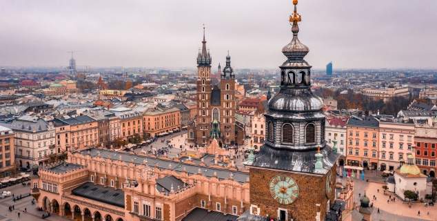 Cracovia, la Città Vecchia, la Piazza del Mercato di Cracovia, la Chiesa di Santa Maria a Cracovia e il Palazzo del Tessuto